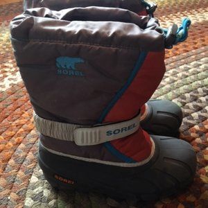 Like New Sorel Snow Boots Size 4